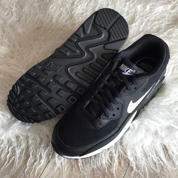 NWT Nike Air Max 90 Black - Picture 7 of 7